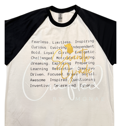 🏰🚌🍎7th Grade Knight Traits Tee