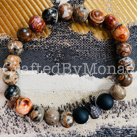 Agate with Matte Black and Crown Accents Energy Beads
